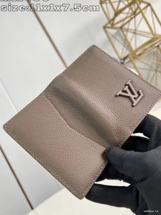 WIS cm Pocket VUITTON LOUIS Organizer-7.5*11.1*1 0622